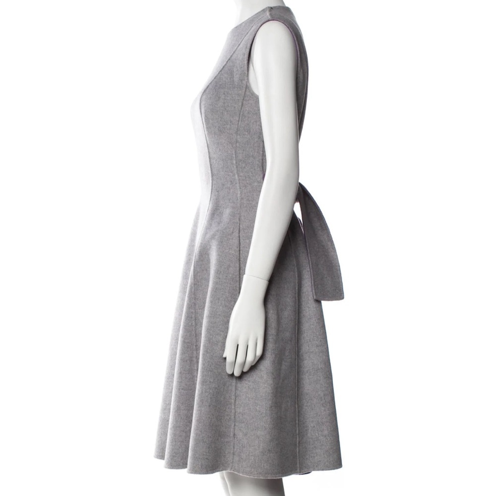Carolina Herrera Gray Sleeveless Fit-and-Flare Dress